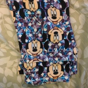 Lularoe leggings minnie mouse